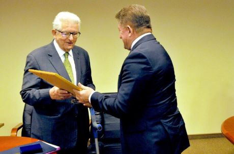 Międzynarodowe odznaczenia dla wykładowcy WSPiA