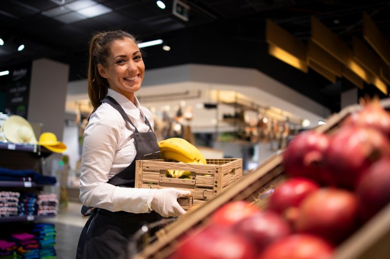 Perspektywy kariery w hipermarketach. Jakie są zarobki na różnych stanowiskach