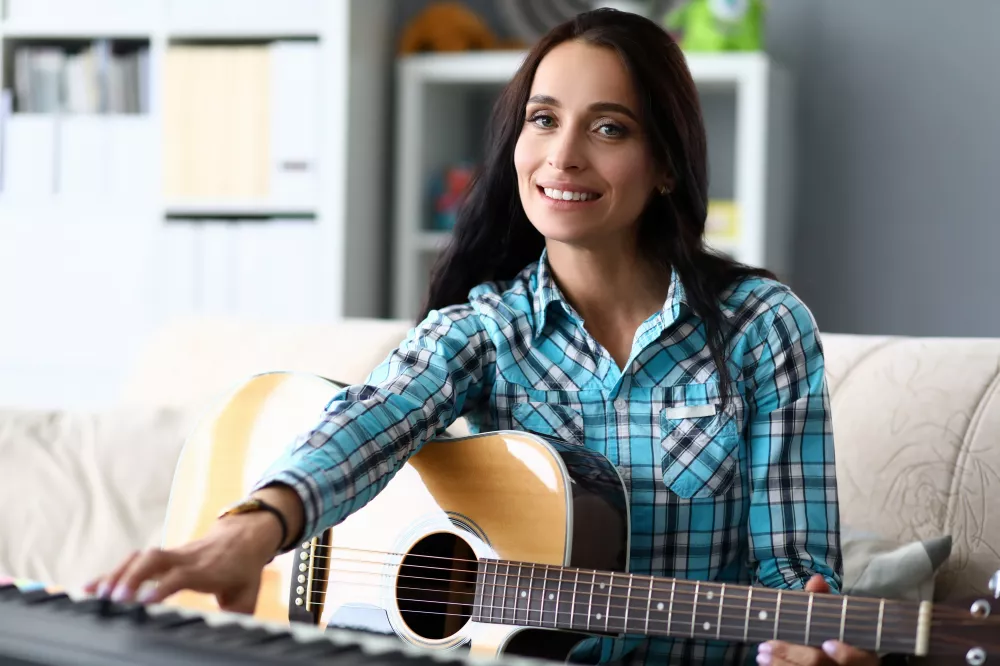 pretty-brunette-wearing-casual-blouse