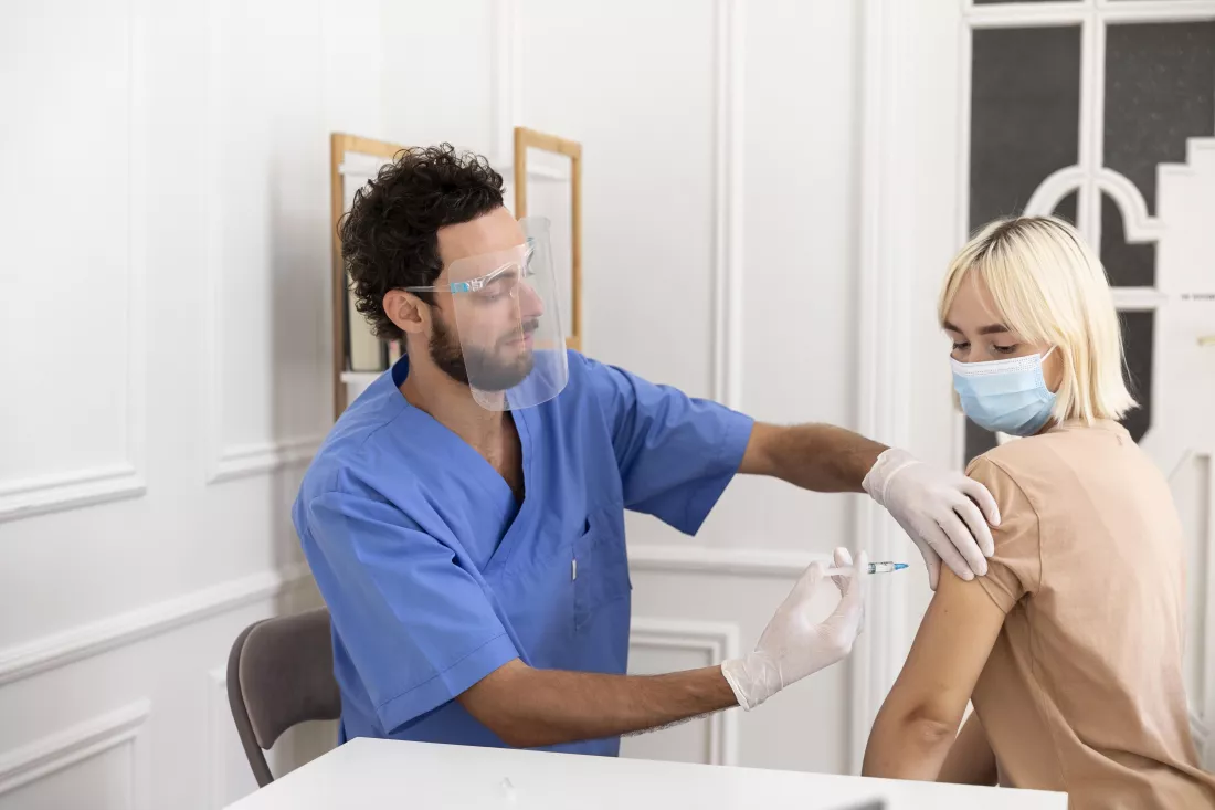 close-up-person-getting-vacciated