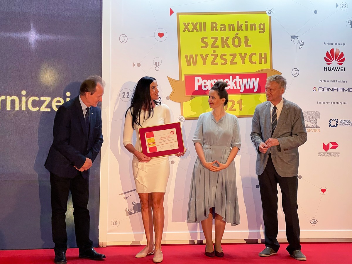 Akademia WSB - ranking Perspektywy 2021